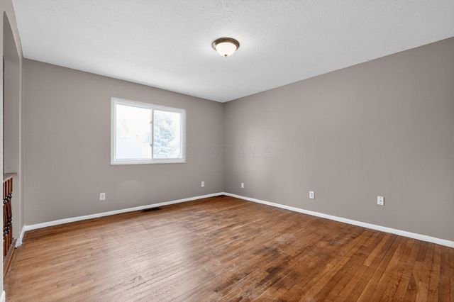 5145 Rutledge Drive S, Columbus, OH 43232