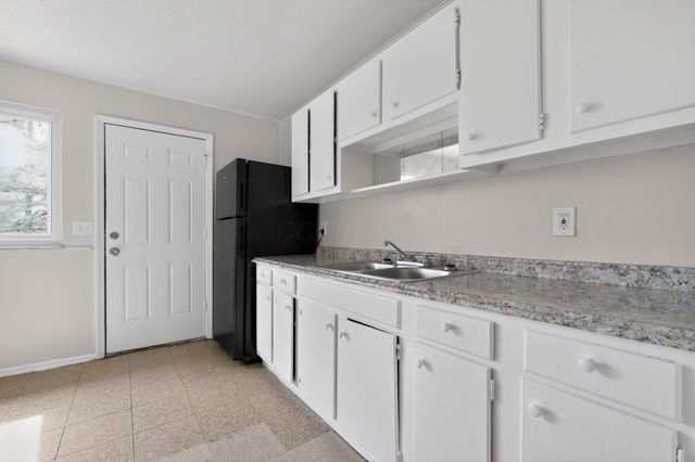 5145 Rutledge Drive S, Columbus, OH 43232