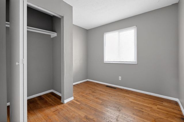 5145 Rutledge Drive S, Columbus, OH 43232