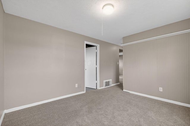 5145 Rutledge Drive S, Columbus, OH 43232