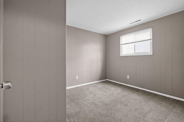 5145 Rutledge Drive S, Columbus, OH 43232