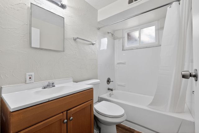 5145 Rutledge Drive S, Columbus, OH 43232