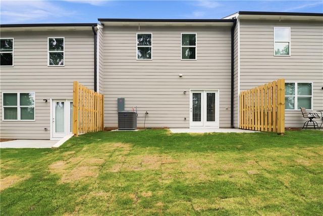 56 Berryville Drive, Dawsonville, GA 30534