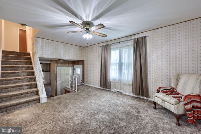 465 MOONFLOWER AVE, Reading, PA 19606