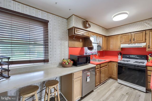 465 MOONFLOWER AVE, Reading, PA 19606