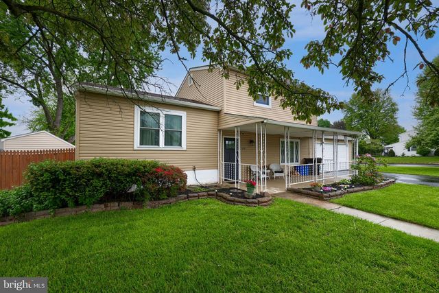 465 MOONFLOWER AVE, Reading, PA 19606