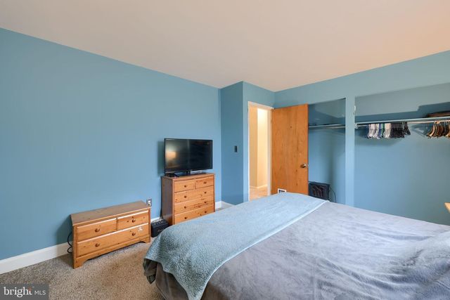 465 MOONFLOWER AVE, Reading, PA 19606