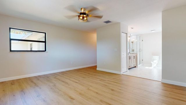 4003 S Indian River Drive, Fort Pierce, FL 34982