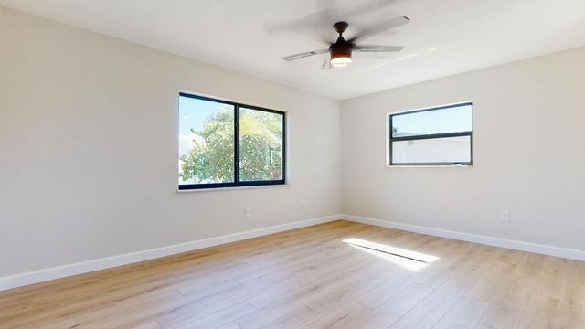 4003 S Indian River Drive, Fort Pierce, FL 34982