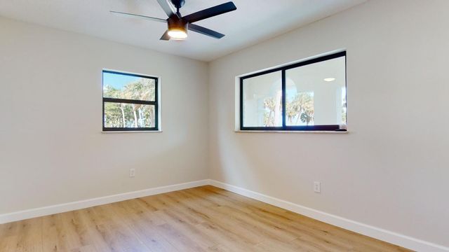 4003 S Indian River Drive, Fort Pierce, FL 34982