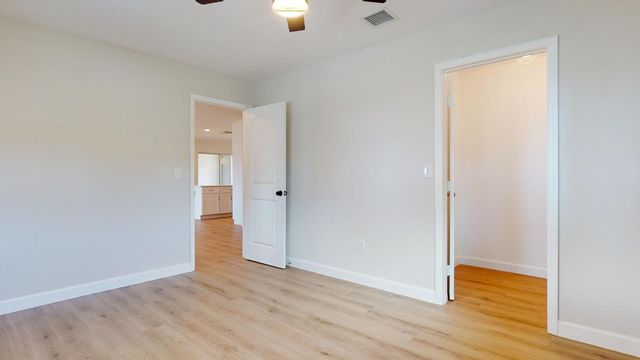 4003 S Indian River Drive, Fort Pierce, FL 34982