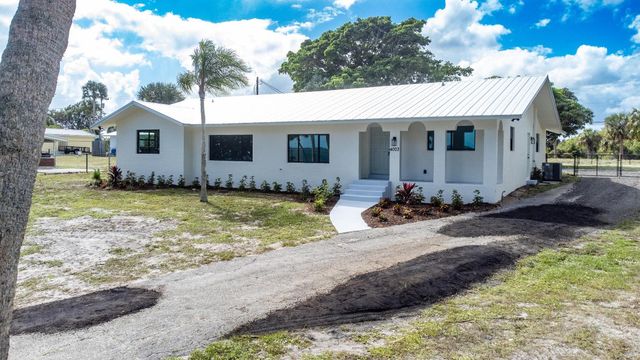 4003 S Indian River Drive, Fort Pierce, FL 34982