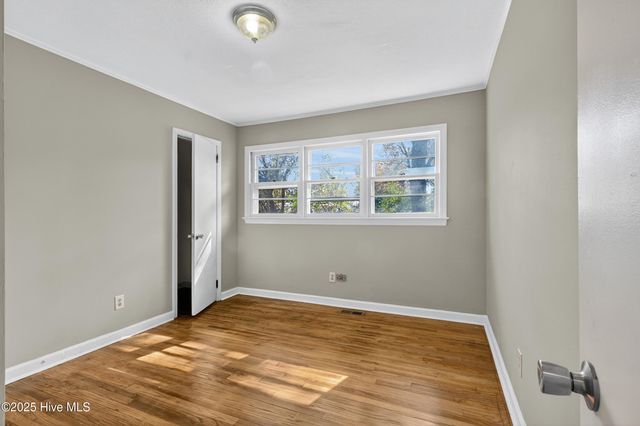 1311 Beaufort Street, New Bern, NC 28560