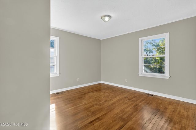 1311 Beaufort Street, New Bern, NC 28560