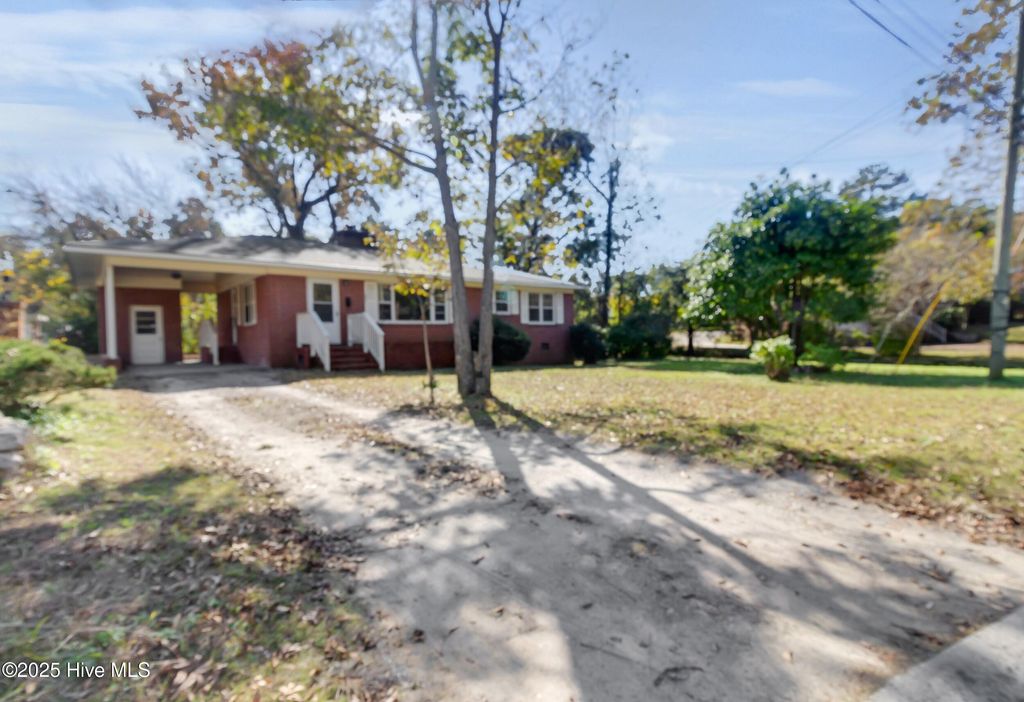 1311 Beaufort Street, New Bern, NC 28560