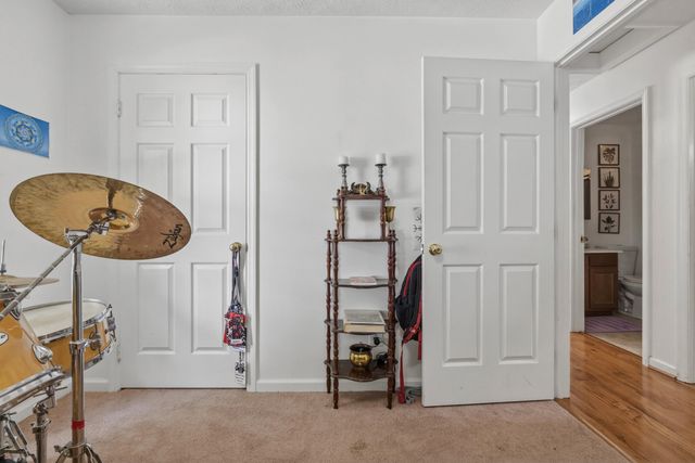 215 Azalea Street, Harrodsburg, KY 40330