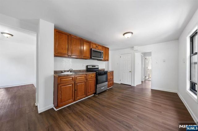 485 Cary Street, Orange, NJ 07050
