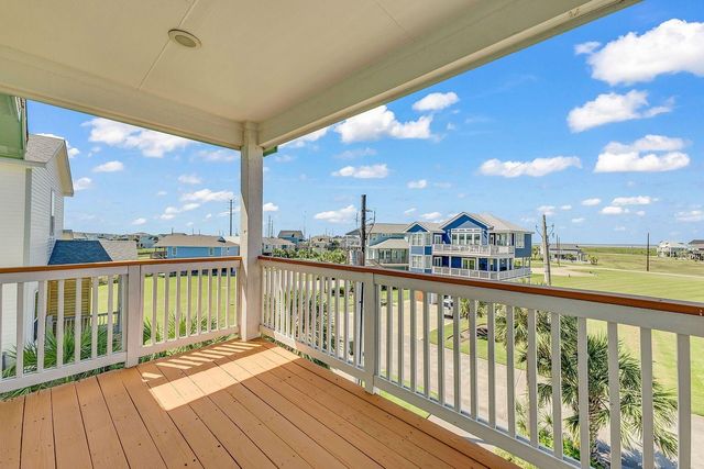 25043 Sausalito Drive, Galveston, TX 77554