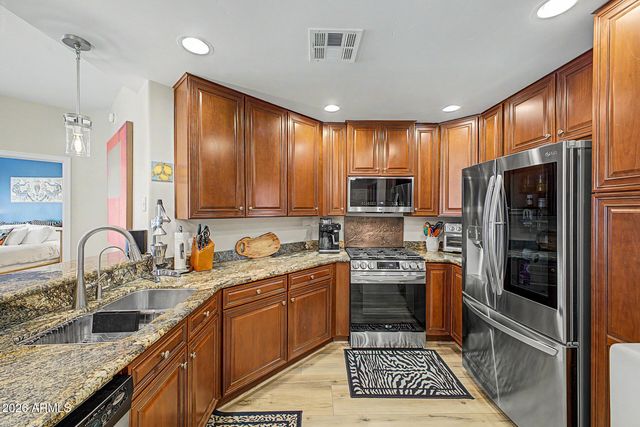 5350 E DEER VALLEY Drive 3422, Phoenix, AZ 85054