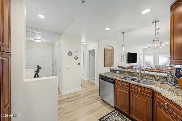 5350 E DEER VALLEY Drive 3422, Phoenix, AZ 85054