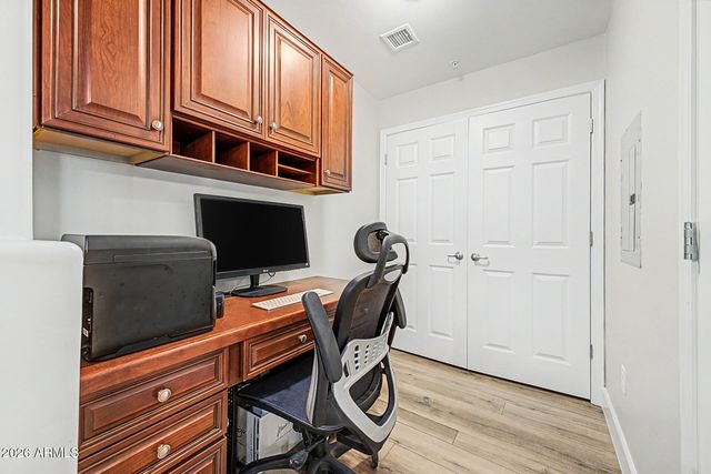 5350 E DEER VALLEY Drive 3422, Phoenix, AZ 85054