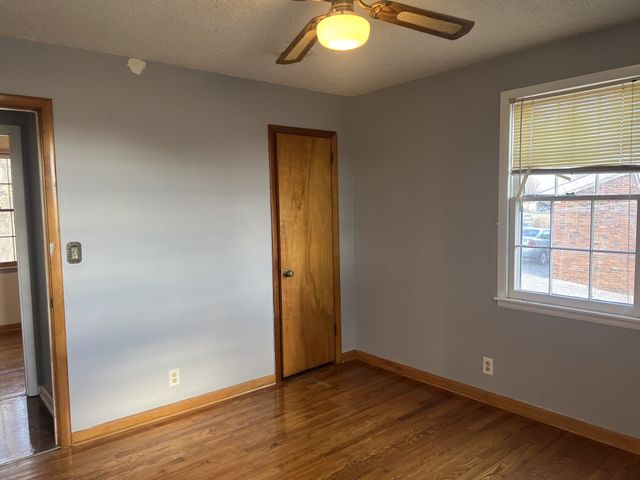 613 Coolidge Rd, Lafayette, TN 37083