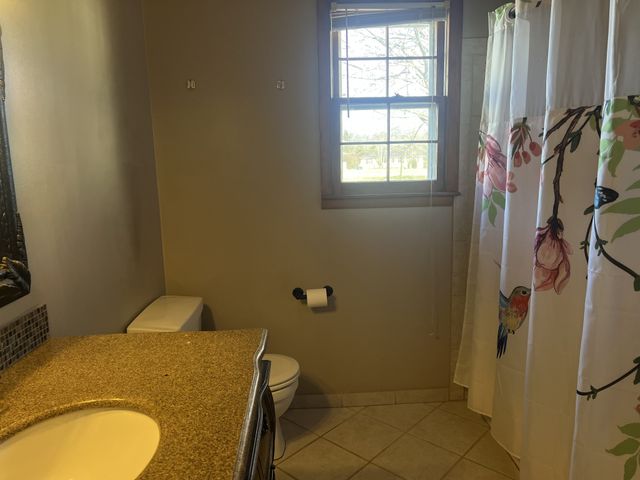 613 Coolidge Rd, Lafayette, TN 37083