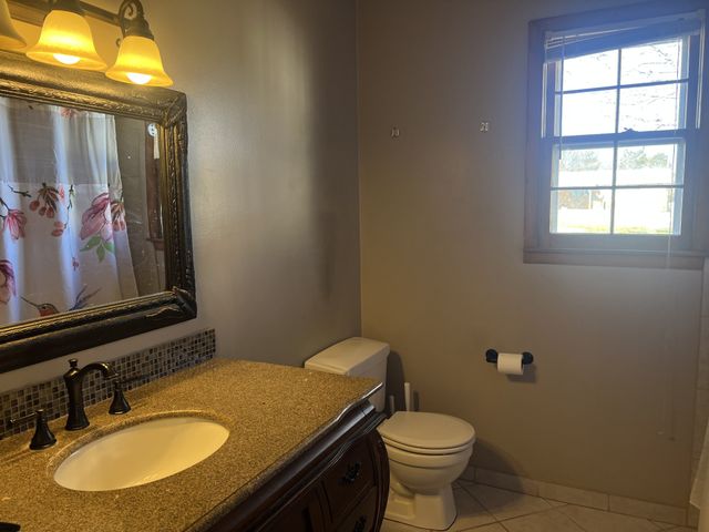 613 Coolidge Rd, Lafayette, TN 37083