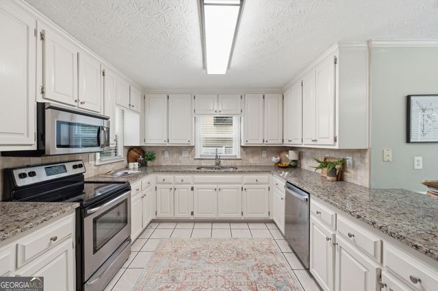 4229 N Mountain Road NE, Marietta, GA 30066