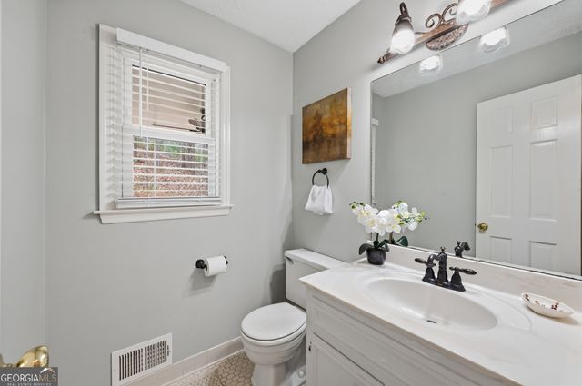 4229 N Mountain Road NE, Marietta, GA 30066