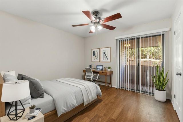 1902 Dartmouth Street L4, College Station, TX 77840