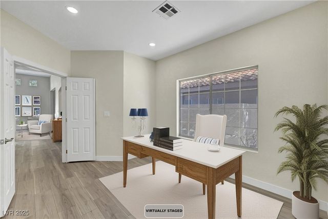 7932 Ben Hogan Drive, Las Vegas, NV 89149