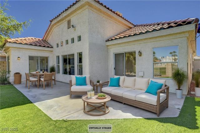 7932 Ben Hogan Drive, Las Vegas, NV 89149