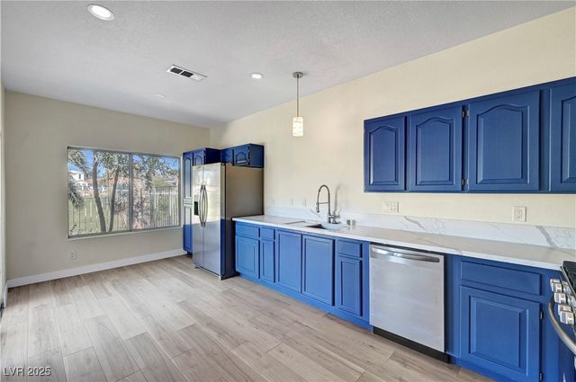 7932 Ben Hogan Drive, Las Vegas, NV 89149