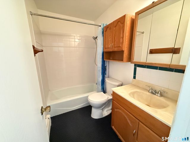 6 Rose Lane 3-25, Danbury, CT 06810