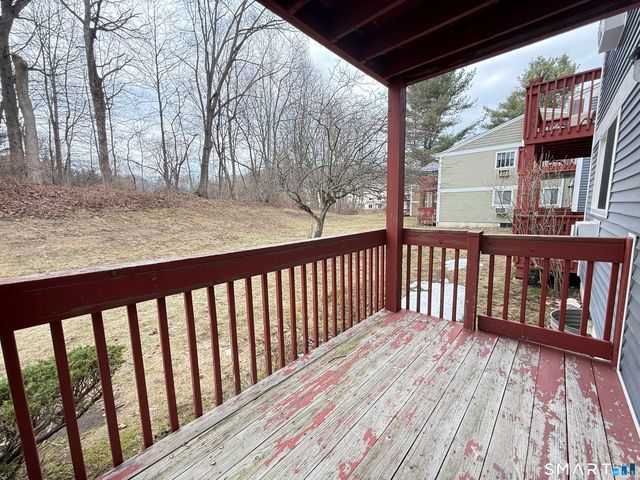 6 Rose Lane 3-25, Danbury, CT 06810