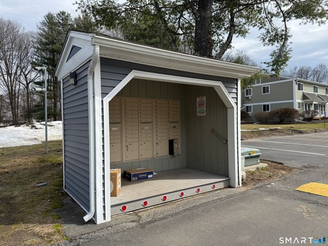 6 Rose Lane 3-25, Danbury, CT 06810