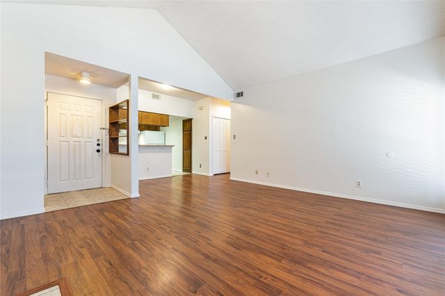 3110 Devonshire Drive 288, Plano, TX 75075