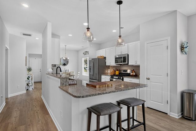 272 Clydesdale Circle, Summerville, SC 29486