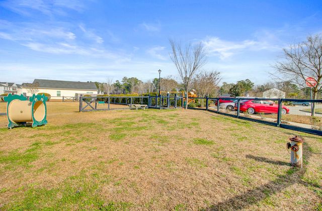 272 Clydesdale Circle, Summerville, SC 29486