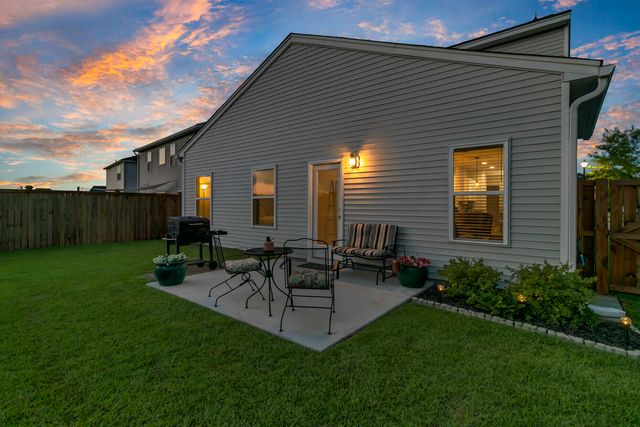 272 Clydesdale Circle, Summerville, SC 29486