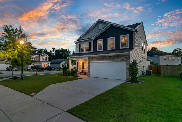 272 Clydesdale Circle, Summerville, SC 29486