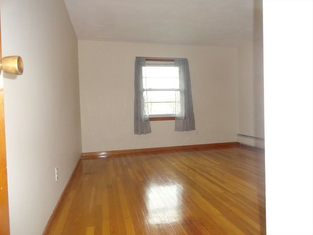 1059 Main 1, Wakefield, MA 01880