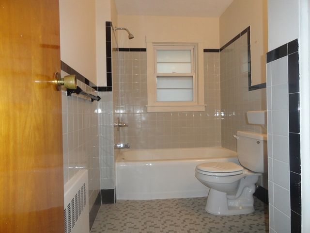 1059 Main 1, Wakefield, MA 01880