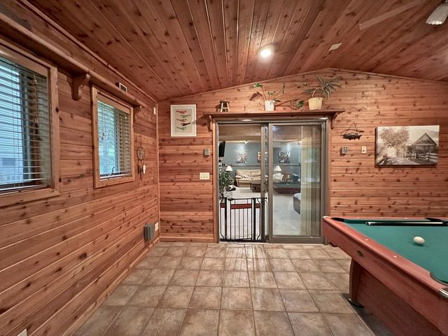 7444 Boyd Avenue, Inver Grove Heights, MN 55076