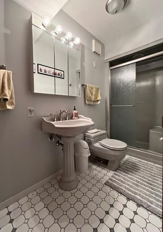 7444 Boyd Avenue, Inver Grove Heights, MN 55076
