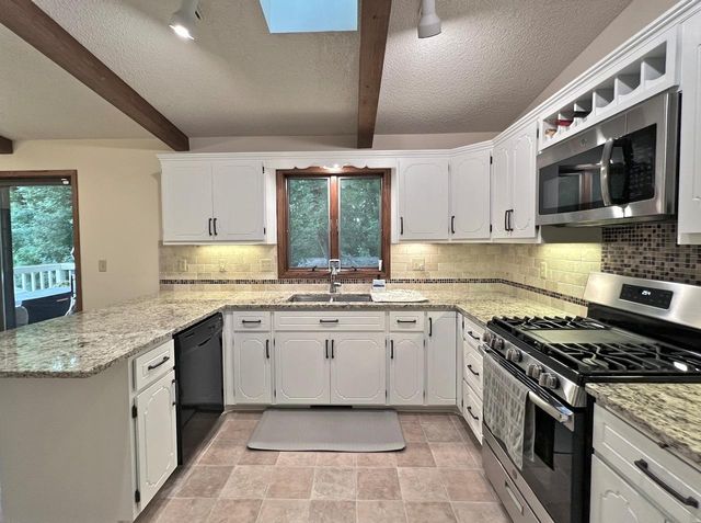 7444 Boyd Avenue, Inver Grove Heights, MN 55076