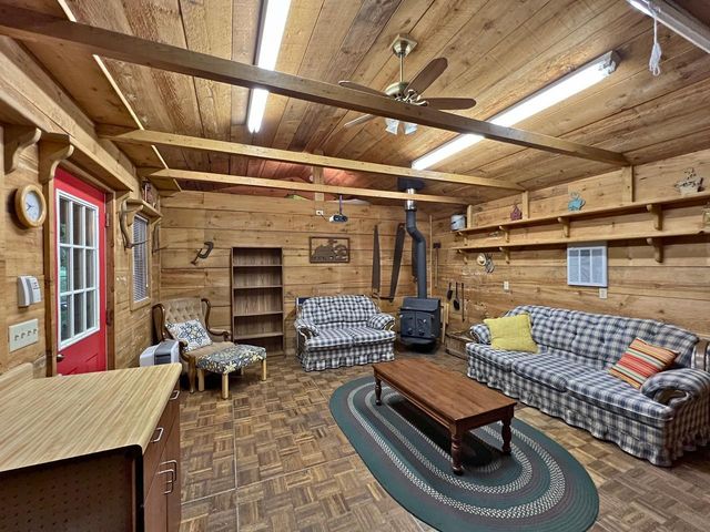 7444 Boyd Avenue, Inver Grove Heights, MN 55076