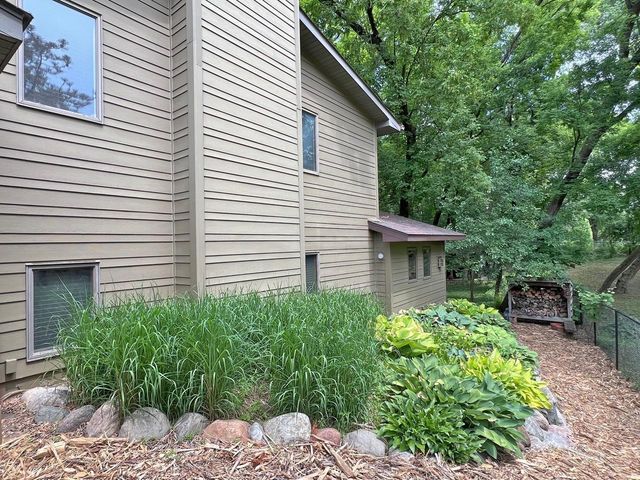 7444 Boyd Avenue, Inver Grove Heights, MN 55076
