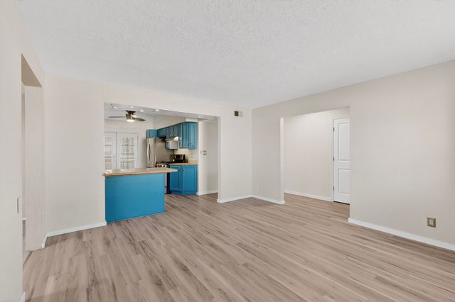 1200 La Poblana Road NW, Albuquerque, NM 87107